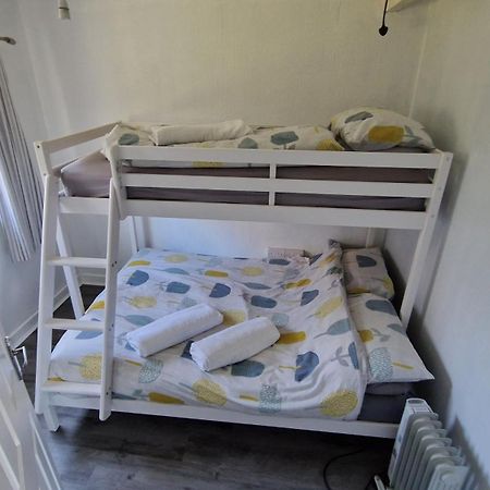 Watkin - Snowdon Cabins - Cozy Chalet - Glan Gwna, Caernarfon Caeathro Esterno foto